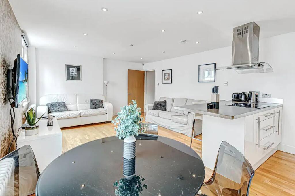 2Br Flat Next To London Eye On Lower Marsh 96A Exteriör bild